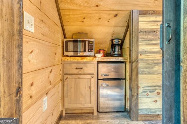 481 Mountain Top Drive, Blue Ridge, GA 30513