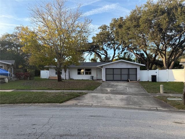 2076 BUTTERNUT CIRCLE W, Clearwater, FL 33763