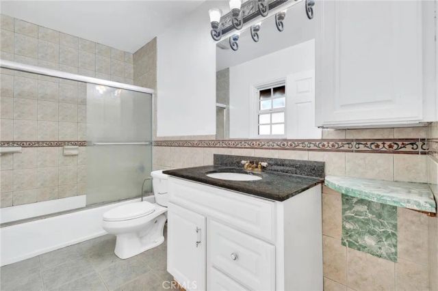 11945 209th, Lakewood, CA 90715