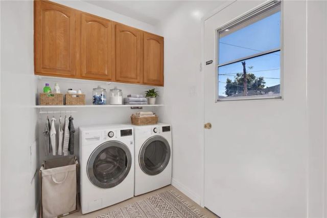 11945 209th, Lakewood, CA 90715