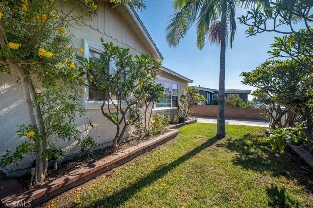 11945 209th, Lakewood, CA 90715