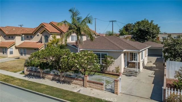 11945 209th, Lakewood, CA 90715