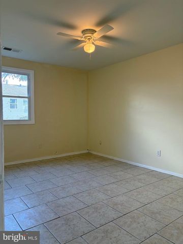2823 NORCROSS LN, Philadelphia, PA 19114