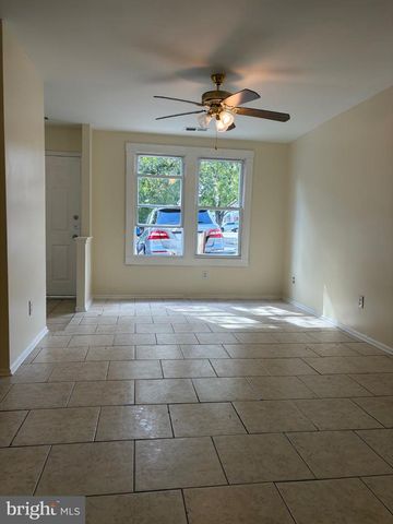 2823 NORCROSS LN, Philadelphia, PA 19114