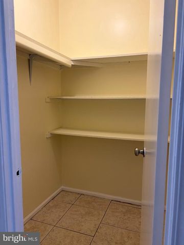 2823 NORCROSS LN, Philadelphia, PA 19114