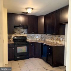 2823 NORCROSS LN, Philadelphia, PA 19114
