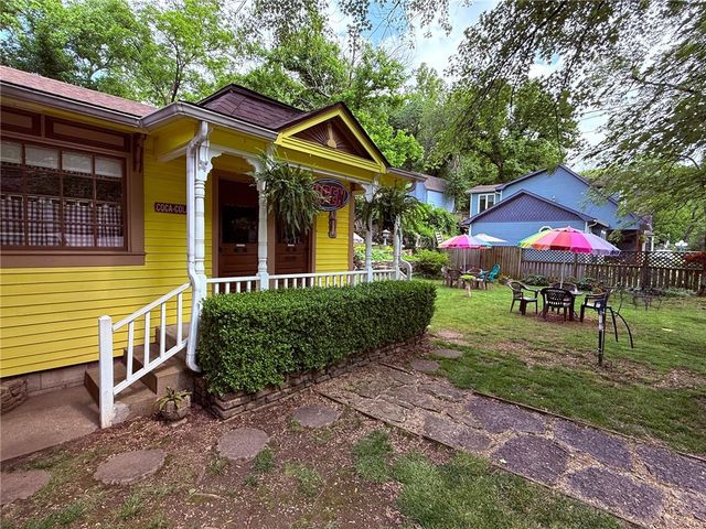 273 N Main Street, Eureka Springs, AR 72632