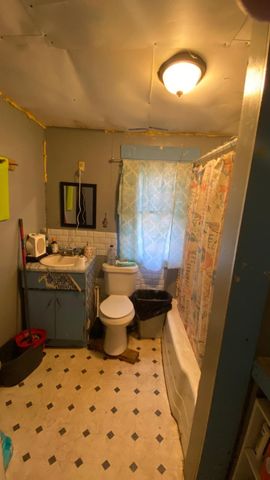 40 W Neagle Avenue, Paris, TX 75460