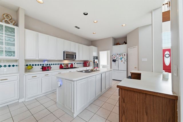 3511 Paladium Drive, Grand Prairie, TX 75052