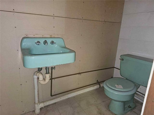 3009 Middle Sodus Road, Lyons, NY 14489