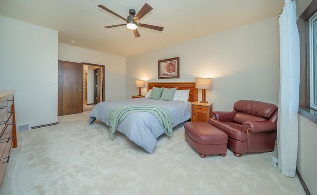 1211 N Lancashire Ln, Liberty Lake, WA 99019