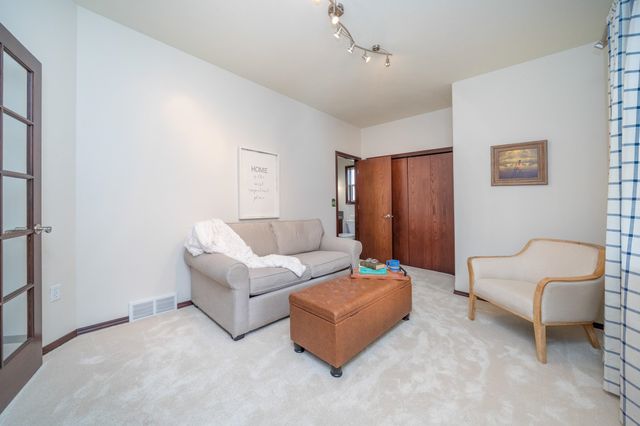 1211 N Lancashire Ln, Liberty Lake, WA 99019