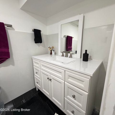 5403 Wethe Ct, Louisville, KY 40291