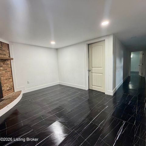 5403 Wethe Ct, Louisville, KY 40291