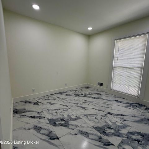 5403 Wethe Ct, Louisville, KY 40291