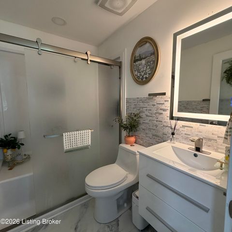 5403 Wethe Ct, Louisville, KY 40291