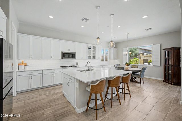 11590 W ANDREW Lane, Peoria, AZ 85383