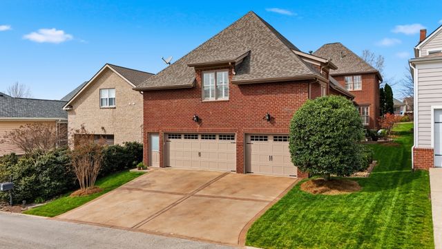 3833 Somers Ln, Thompsons Station, TN 37179