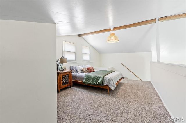 8019 Gramond Drive, St Louis, MO 63123