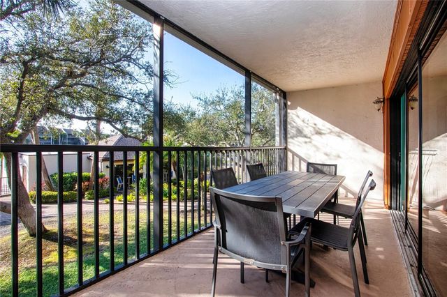 1500 COVE II PLACE 524, Sarasota, FL 34242