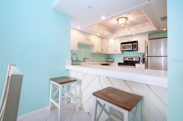 1500 COVE II PLACE 524, Sarasota, FL 34242