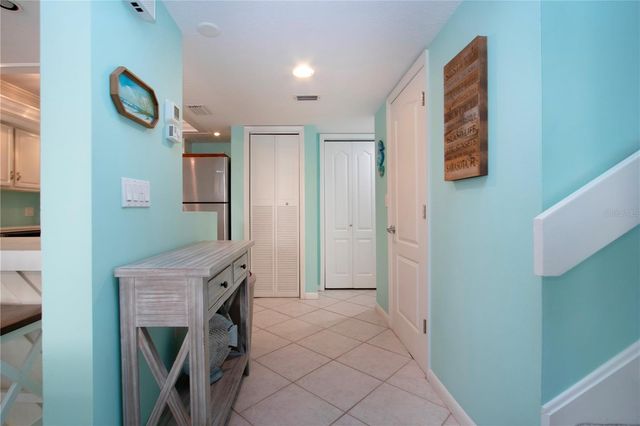 1500 COVE II PLACE 524, Sarasota, FL 34242