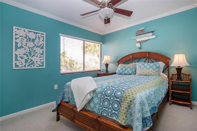 1500 COVE II PLACE 524, Sarasota, FL 34242