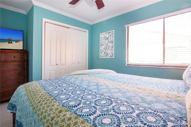 1500 COVE II PLACE 524, Sarasota, FL 34242