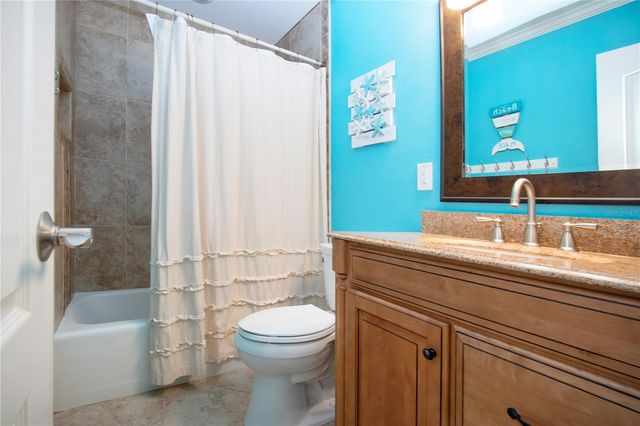 1500 COVE II PLACE 524, Sarasota, FL 34242