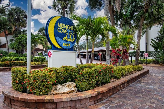 1500 COVE II PLACE 524, Sarasota, FL 34242