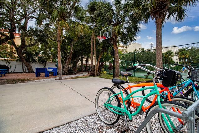 1500 COVE II PLACE 524, Sarasota, FL 34242