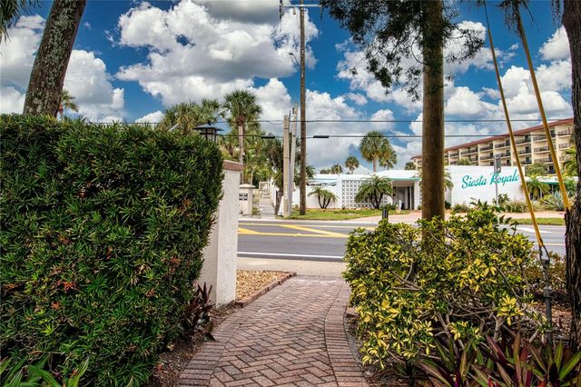 1500 COVE II PLACE 524, Sarasota, FL 34242