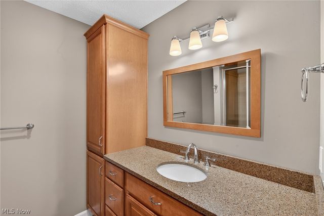3179 Orchard Way, Westlake, OH 44145