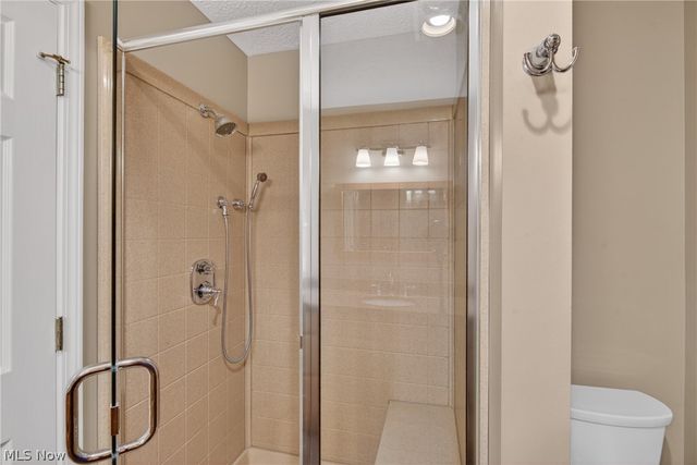 3179 Orchard Way, Westlake, OH 44145