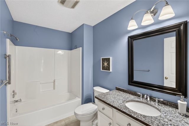 3179 Orchard Way, Westlake, OH 44145