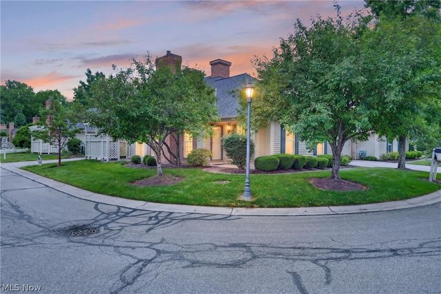 3179 Orchard Way, Westlake, OH 44145