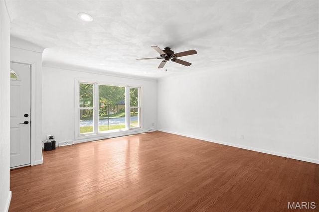 50 Cheshire Drive, Belleville, IL 62223