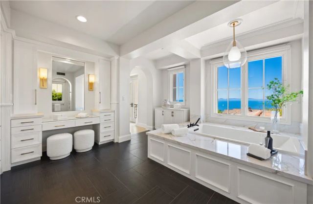 12 Tasman Sea, Newport Coast, CA 92657