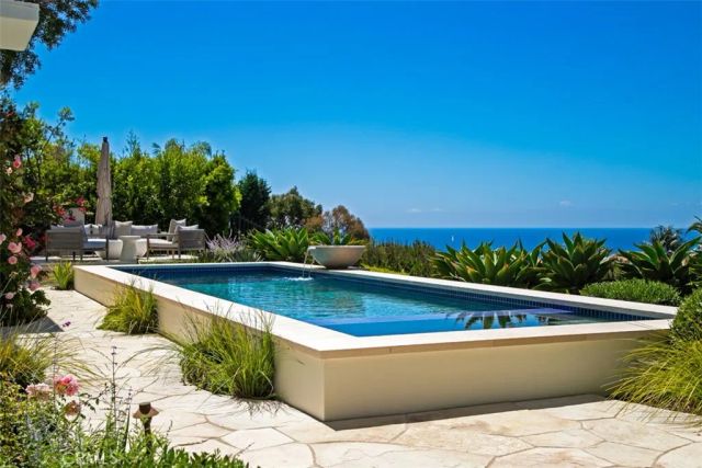 12 Tasman Sea, Newport Coast, CA 92657
