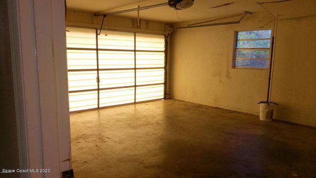 363 Comet Avenue SE, Palm Bay, FL 32909