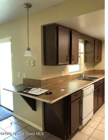 363 Comet Avenue SE, Palm Bay, FL 32909