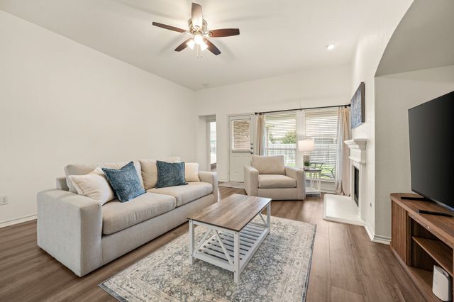 4633 Dwarf Nettle Drive, Fort Worth, TX 76244