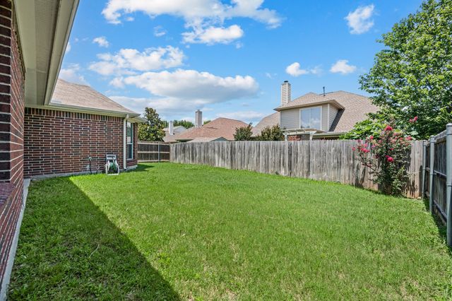 4633 Dwarf Nettle Drive, Fort Worth, TX 76244
