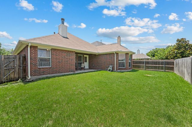 4633 Dwarf Nettle Drive, Fort Worth, TX 76244