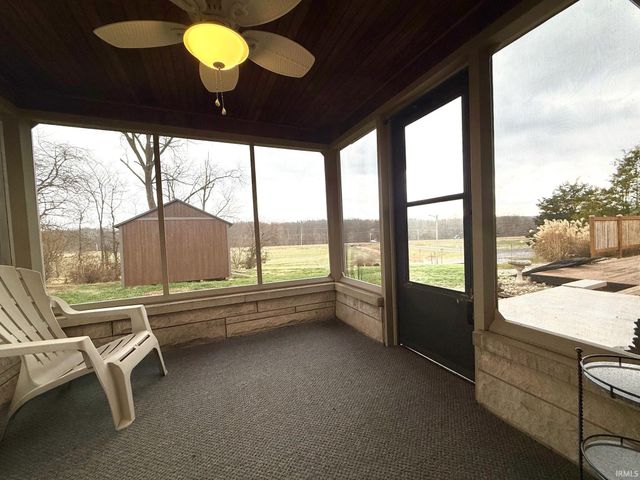 1120 Crawford B, Bedford, IN 47421