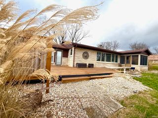 1120 Crawford B, Bedford, IN 47421