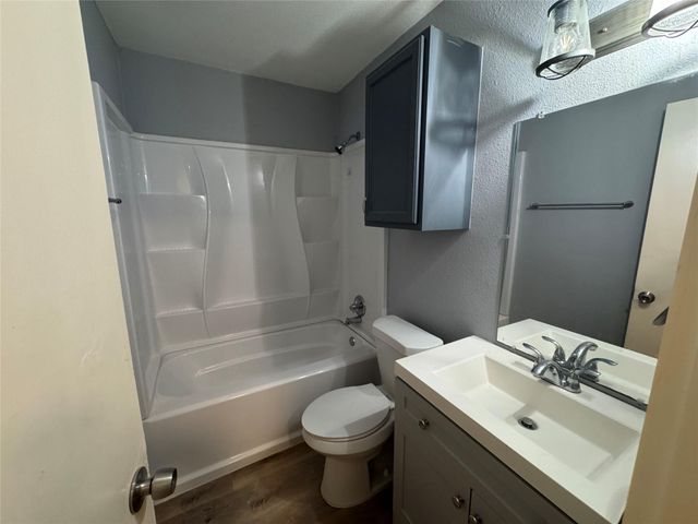 7234 Ellington CIR, Austin, TX 78724