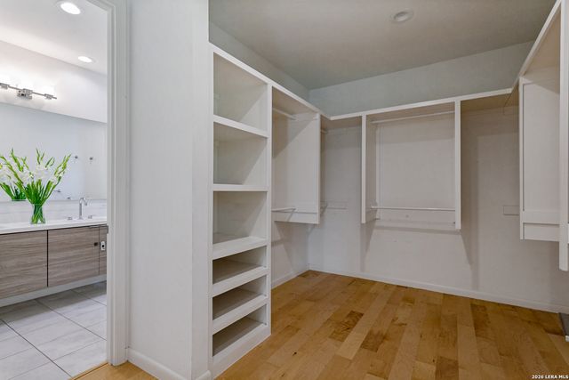 402 Everest, San Antonio, TX 78209