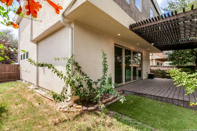 402 Everest, San Antonio, TX 78209