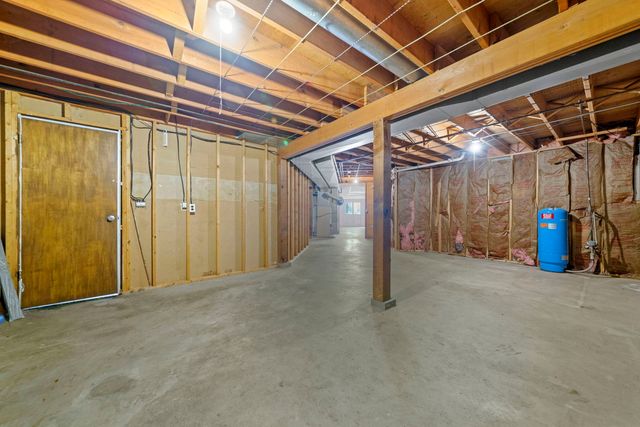 6466 Thorncrest Drive, Rockford, IL 61109